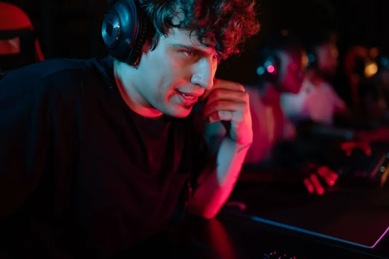 Seeing the Game Before It's Played: How Elite Esports Orgs Predict the Meta Like Ancient Oracles